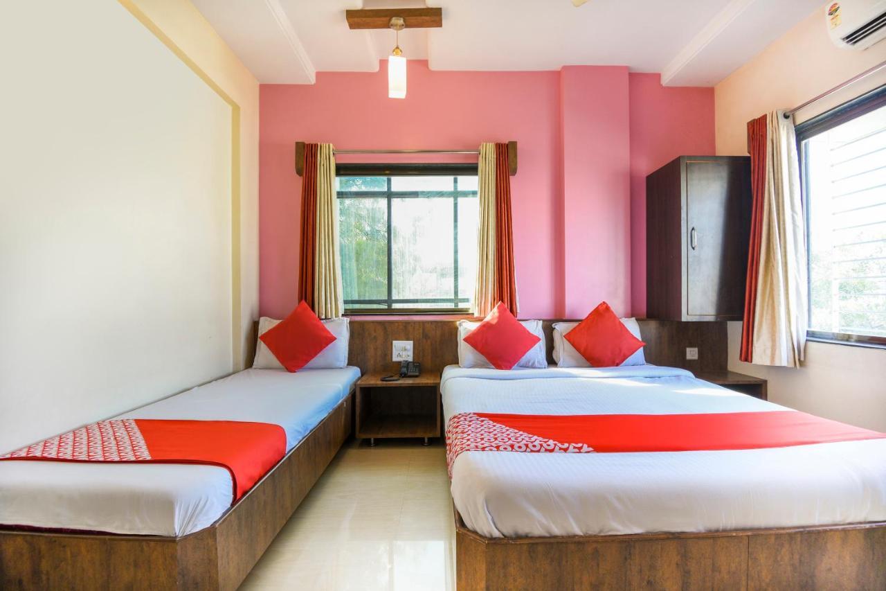 Oyo 4092 Hotel Sai Palkhi Shirdi Exterior photo