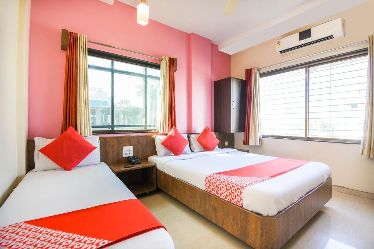 Oyo 4092 Hotel Sai Palkhi Shirdi Exterior photo
